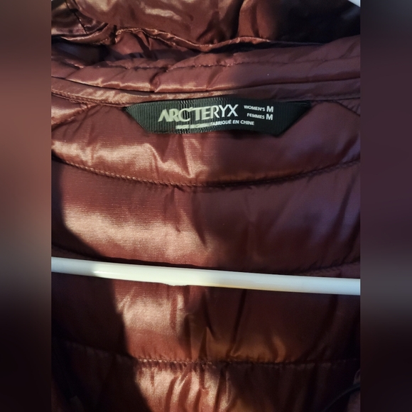 Arcteryx Nuri Hooded Puffer Coat - Picture 3 of 11
